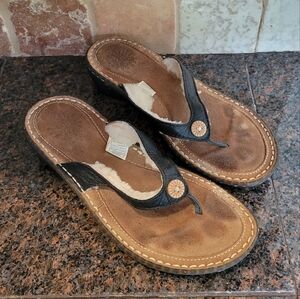 UGG Hamoa Slip On Flip Flops Sherpa Lined 6